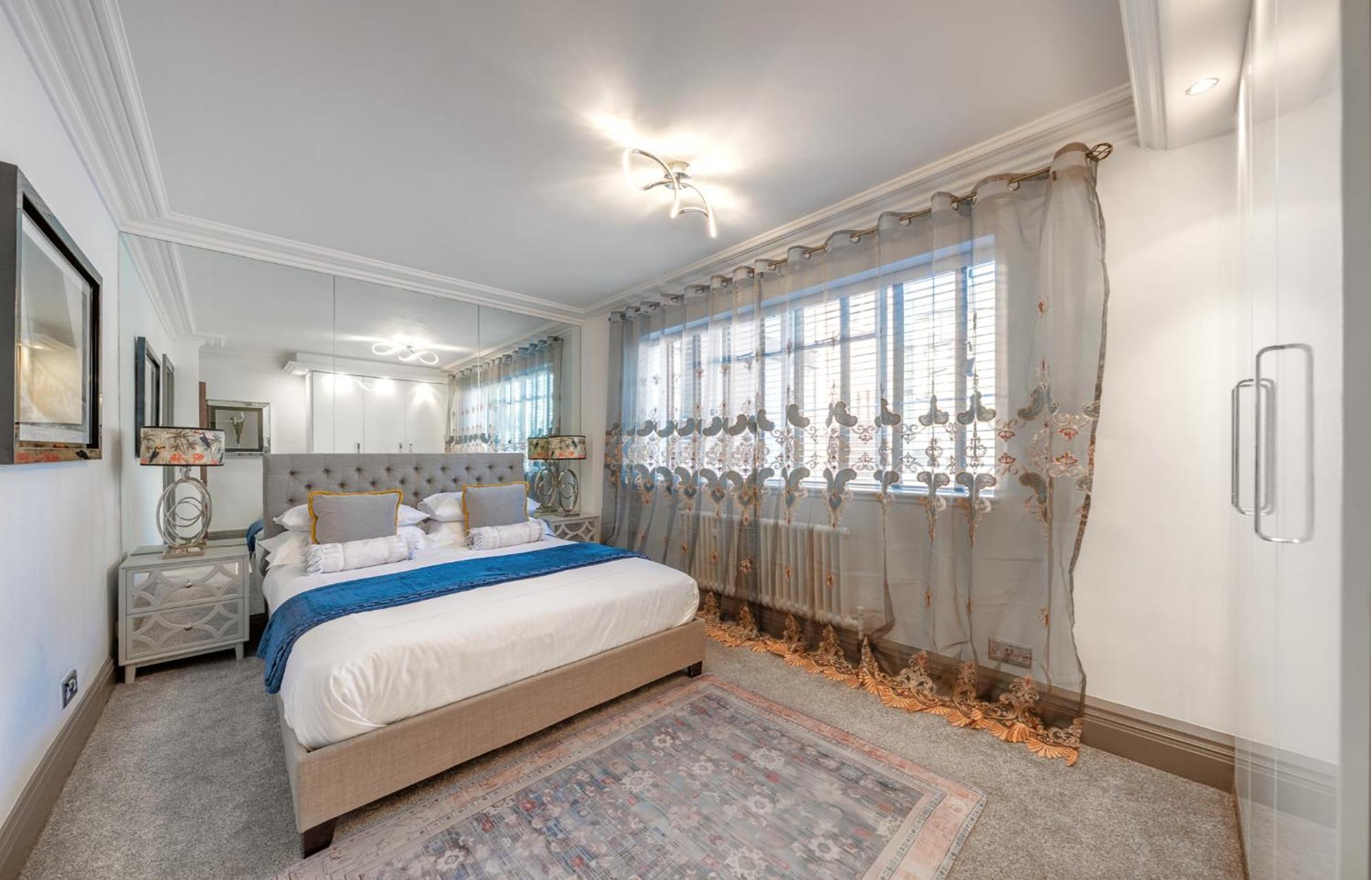 Posh With Terrace Over Harrods Appartement Londres