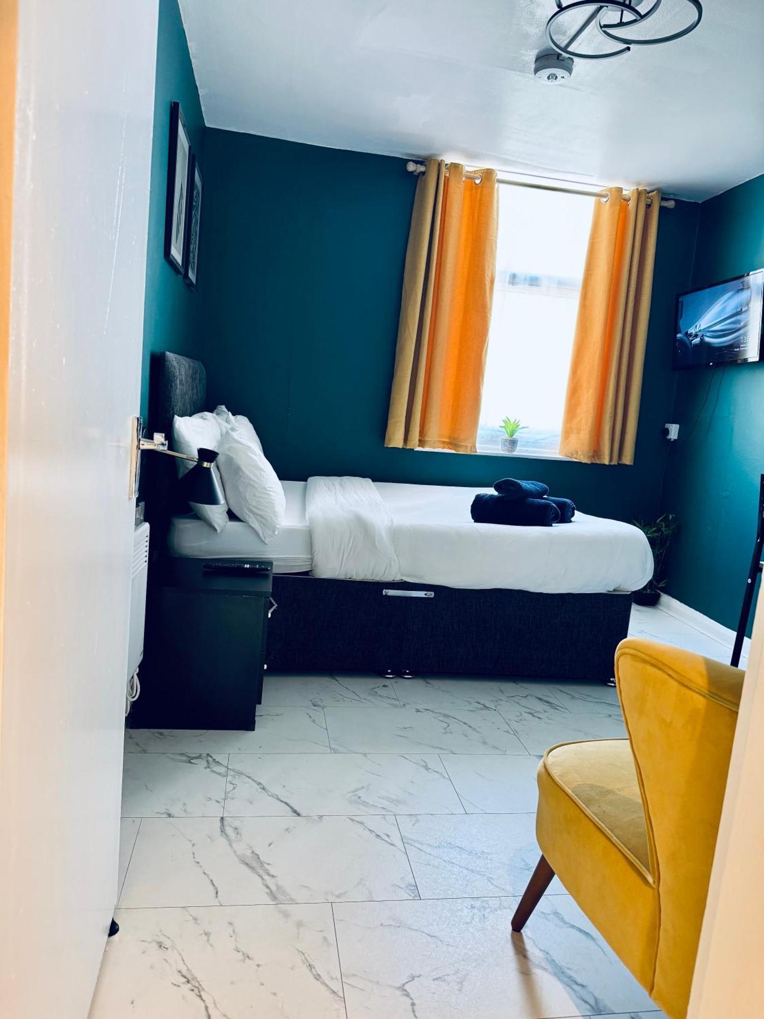 Private Flat In Centre Lägenhet *