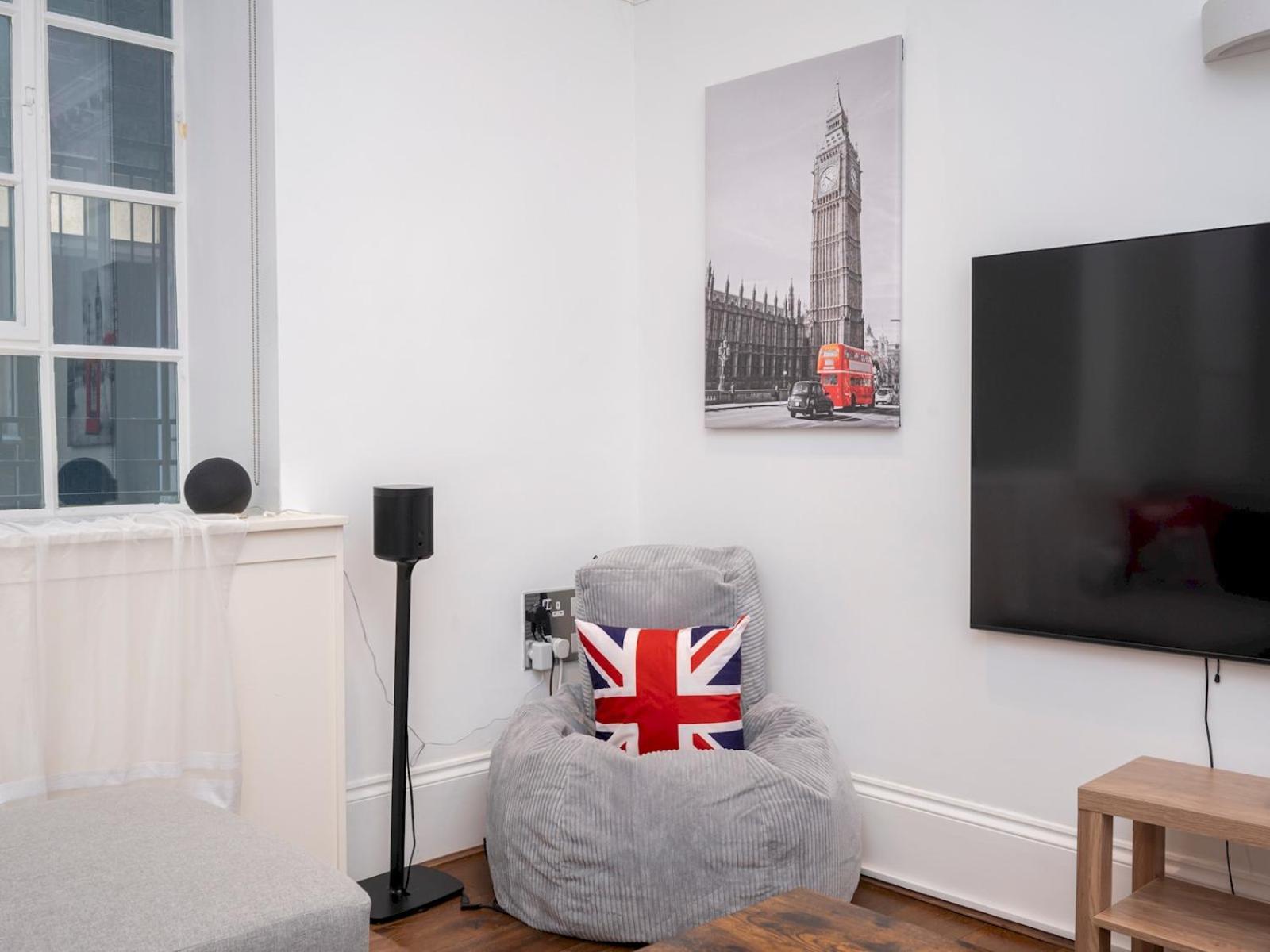3-bed Flat Ensuite Near Farringdon Barbican Pass The Keys *