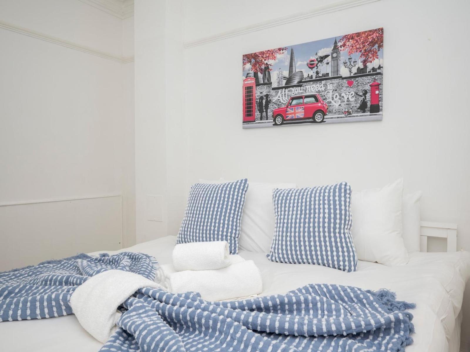 3-bed Flat Ensuite Near Farringdon Barbican Pass The Keys London