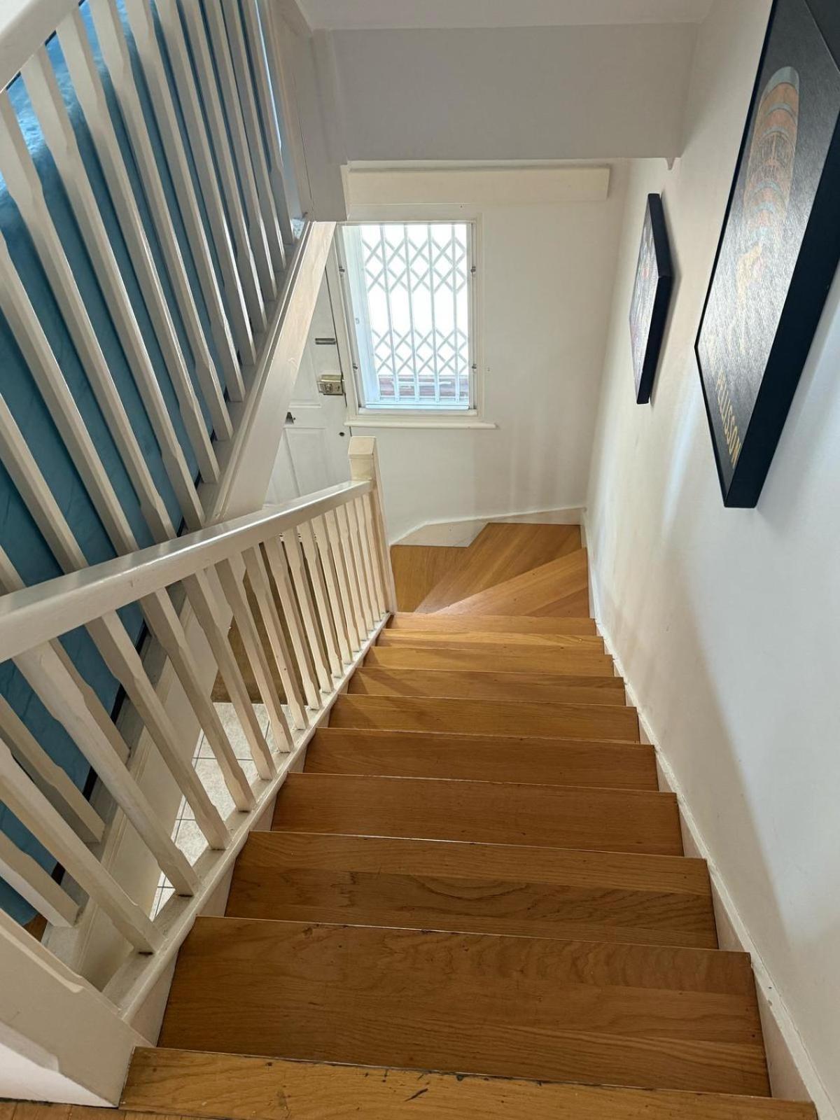 Stylish Flat In The Heart Of Battersea Apartment
