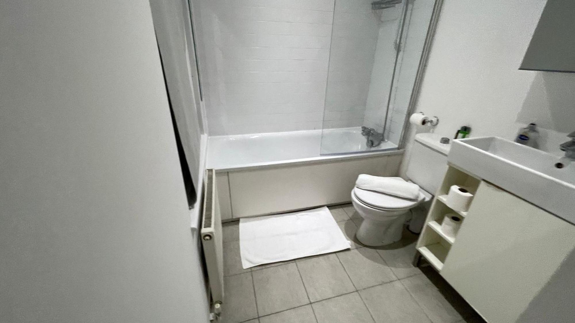 Fanstastic Flat - Shepherd Bush *