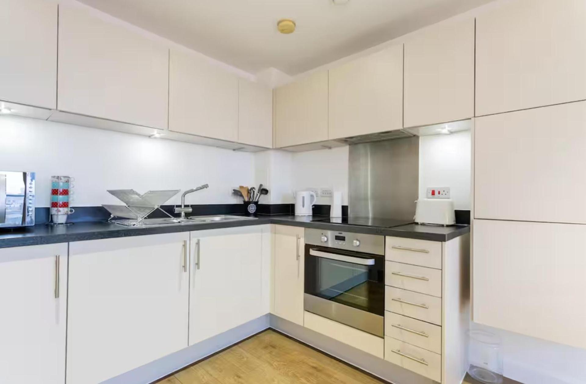 Apartmentsleeps3-balcony-near Canarywharf-gym * Londra