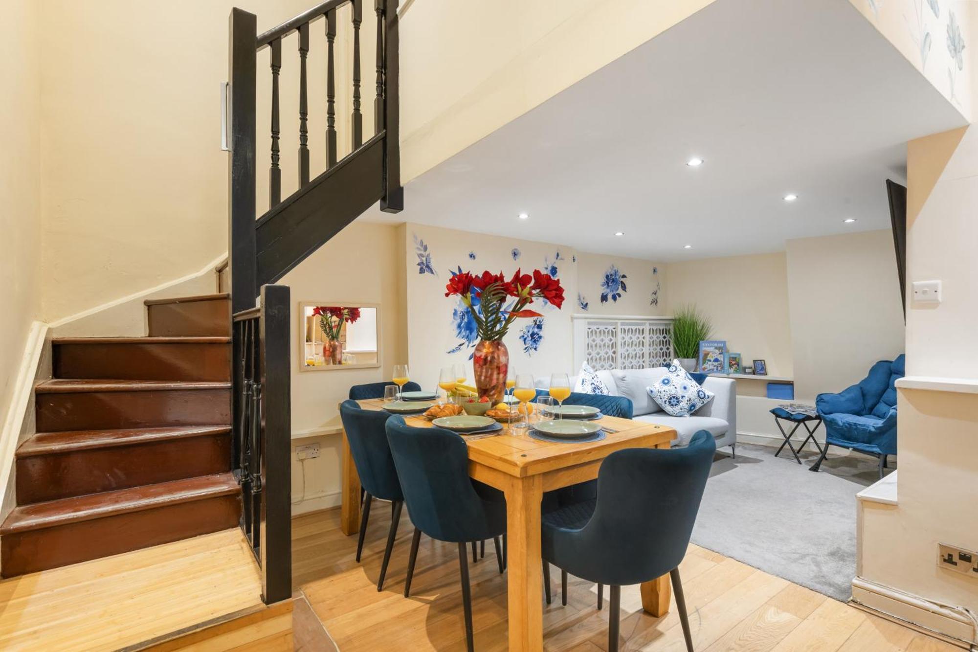 Appartamento 4 Bedroom House In Kensington *