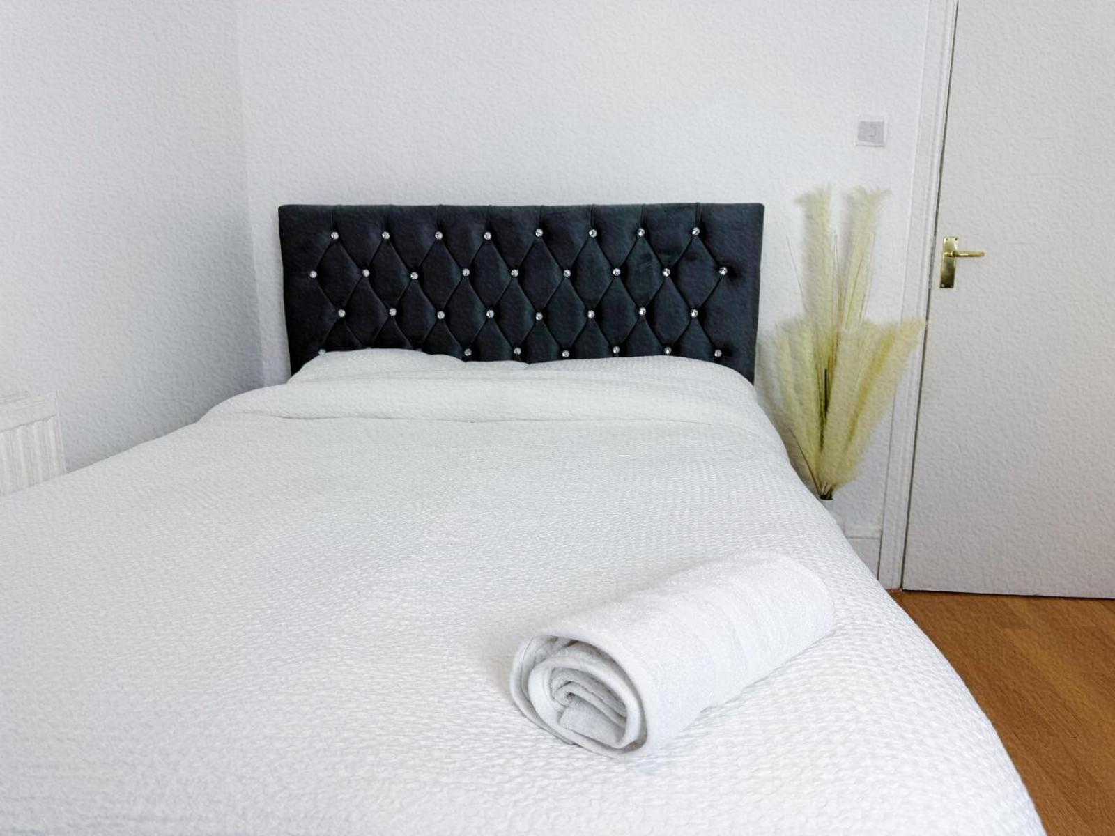 Big In East Ham Homestay London