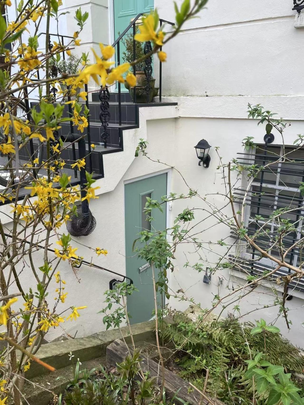 Apartment Large, Quiet Flat In Islington *