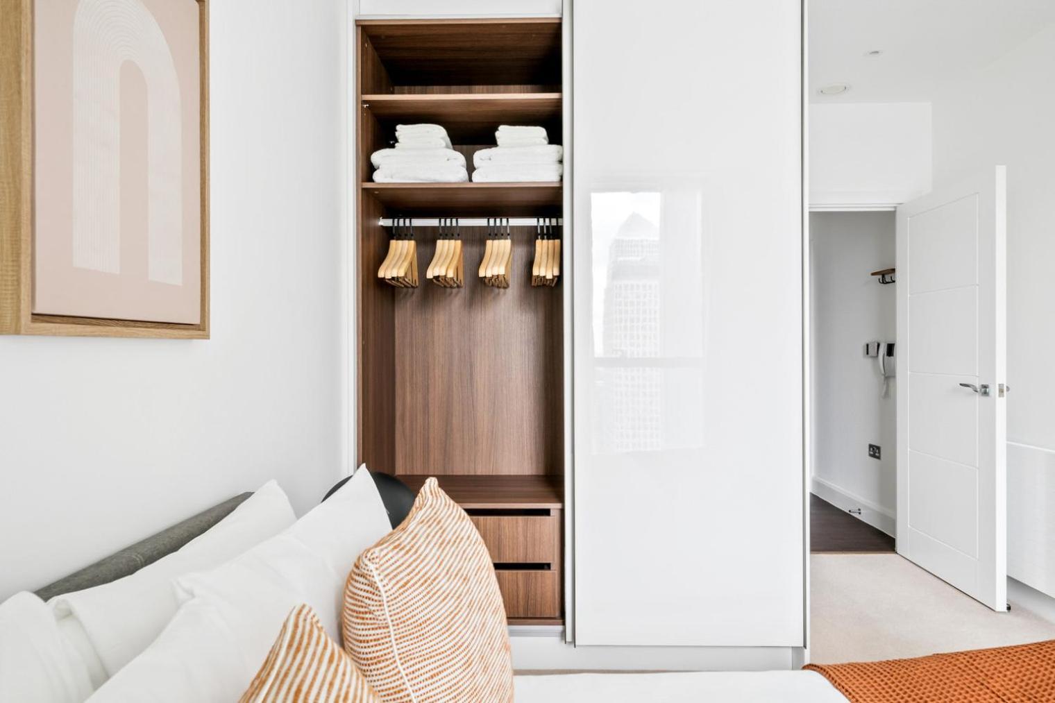 Blueground Canary Wharf Nr Wharf Lon-166 Apartment *