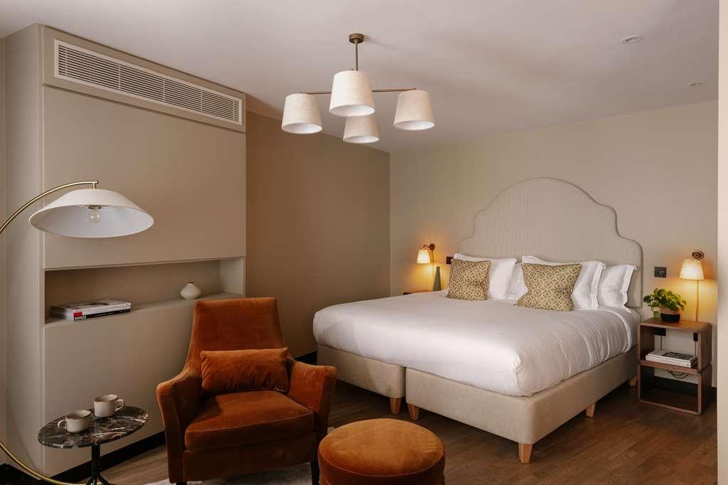 Native Kings Wardrobe Hotell