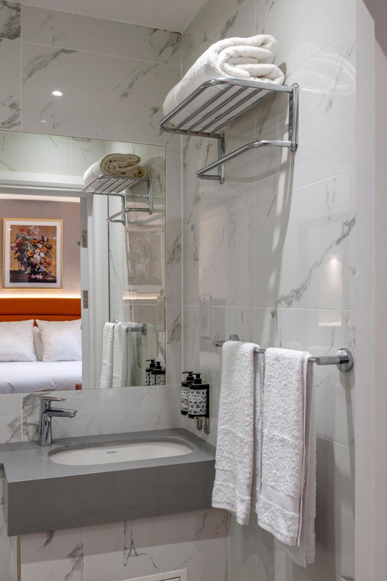Grand Concerto Hotel 4*