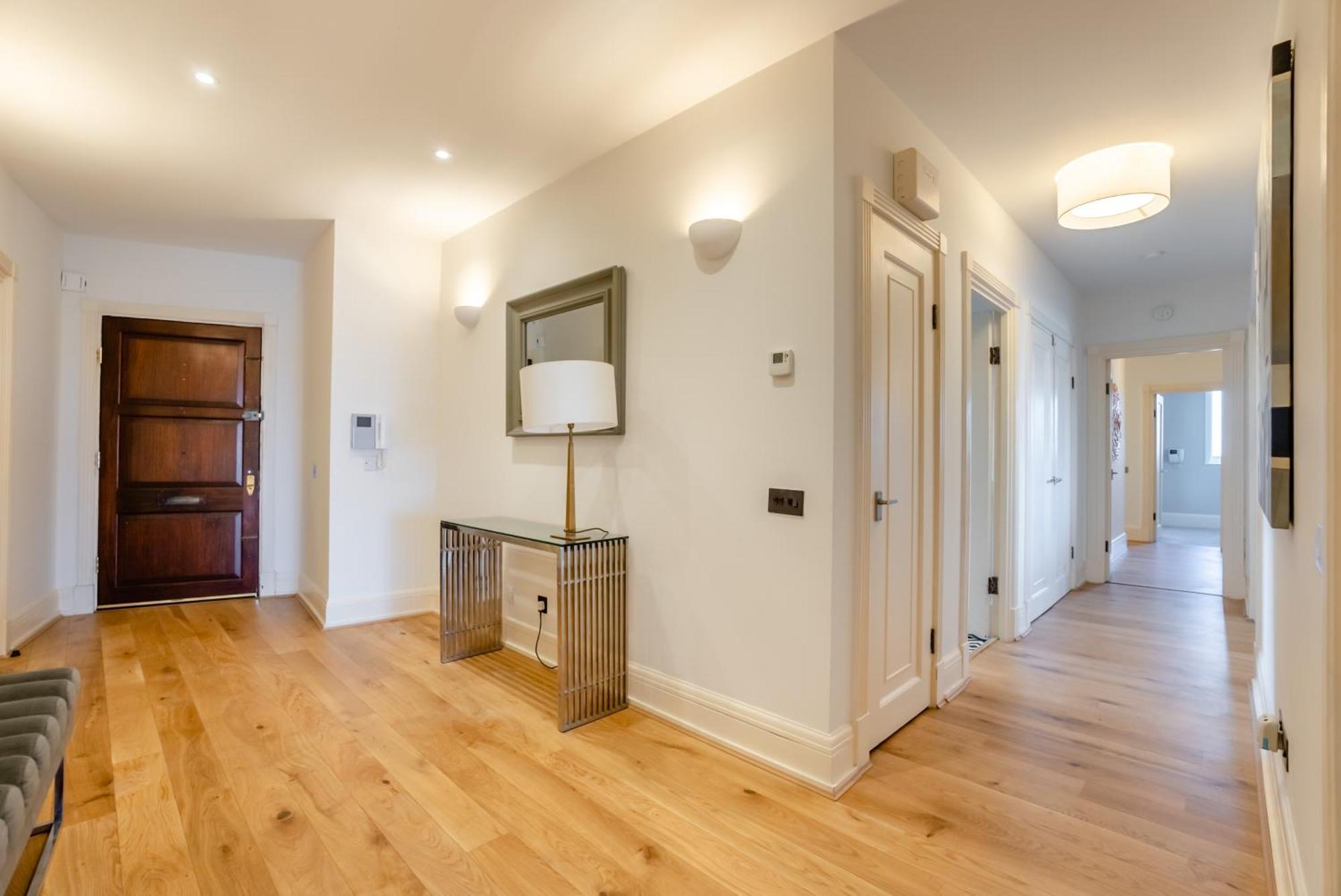 Strathmore Court Londra