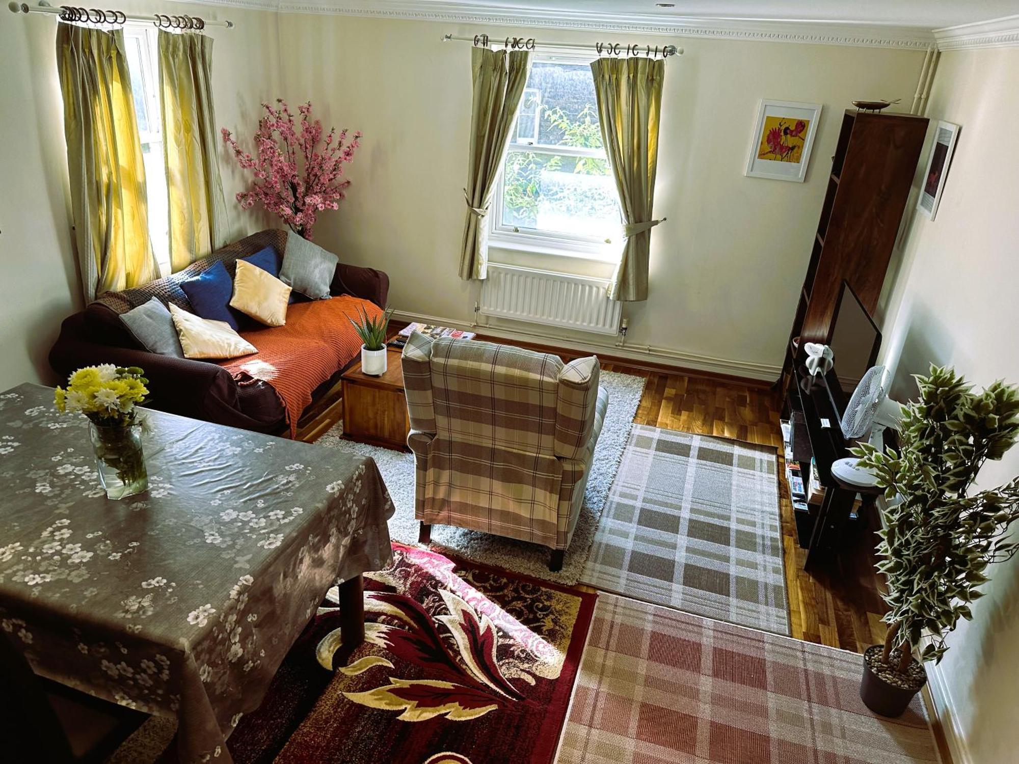 Lovely Around Kensington And Chelsea Locations W8 Sw5 Sw3 Sw10 By Ricky & Giustina Leilighet *