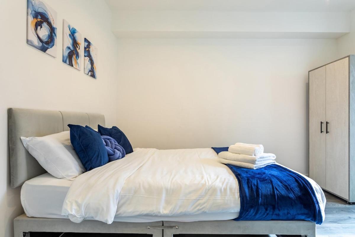Stylish 2-bed Flat In The Heart Of West Hampstead *