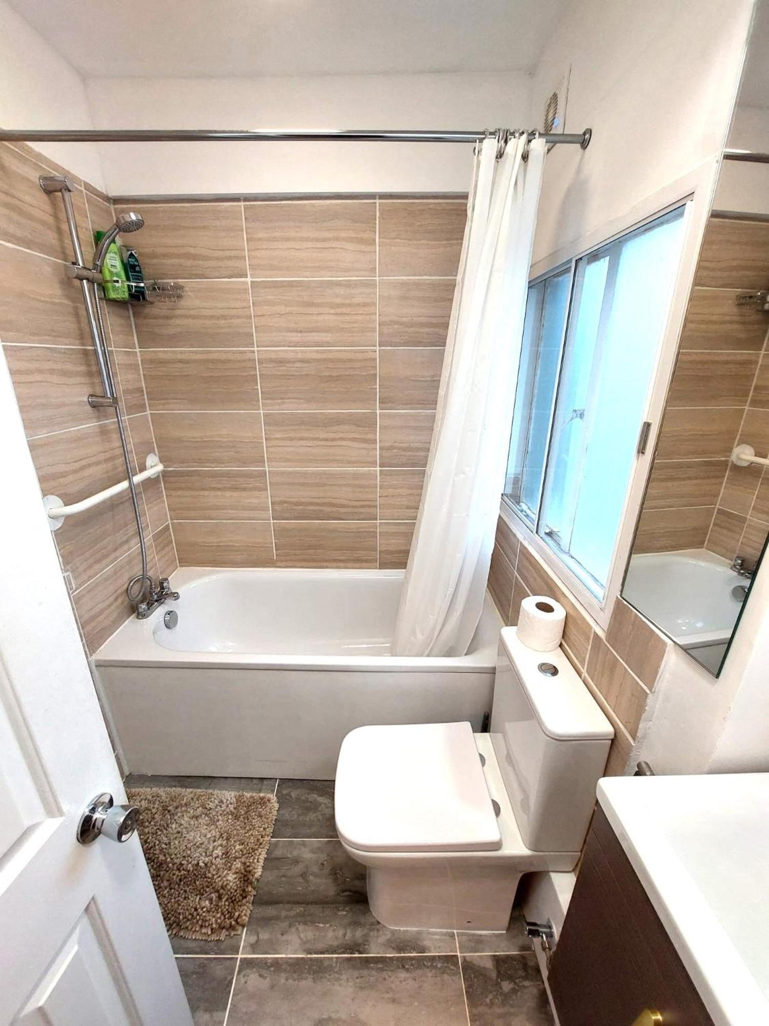 Holiday home Cosy West London