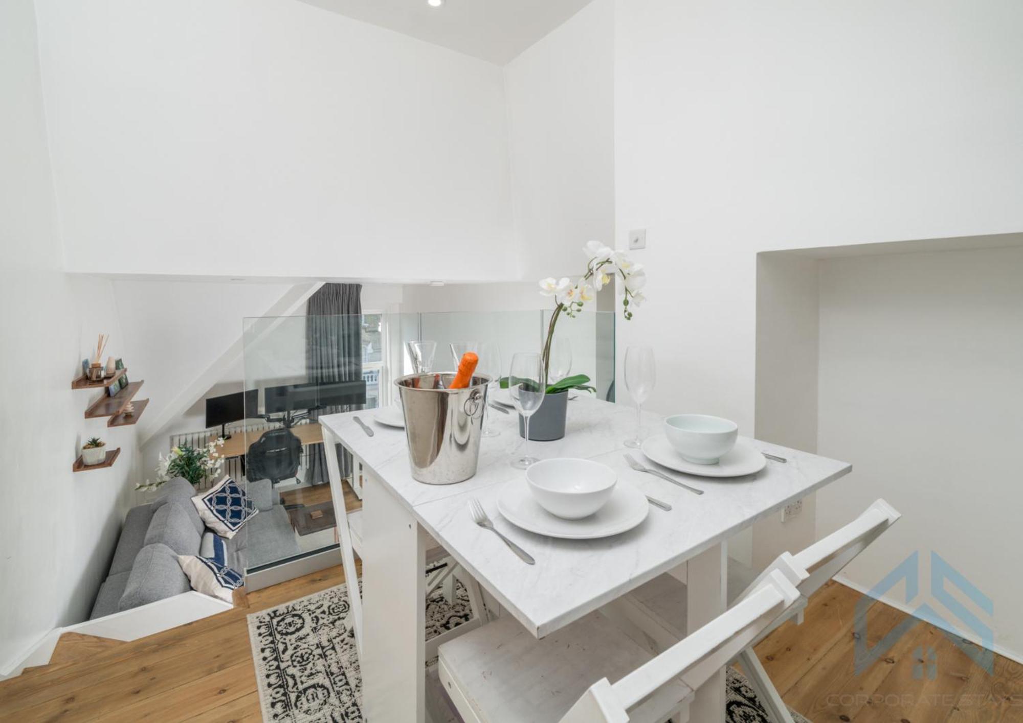 Boutique 2br With Roof Terrace Near Tube - West Kensington Lägenhet *