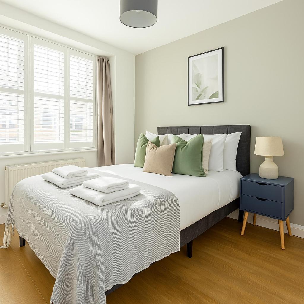 Fanstastic Flat - Shepherd Bush * London