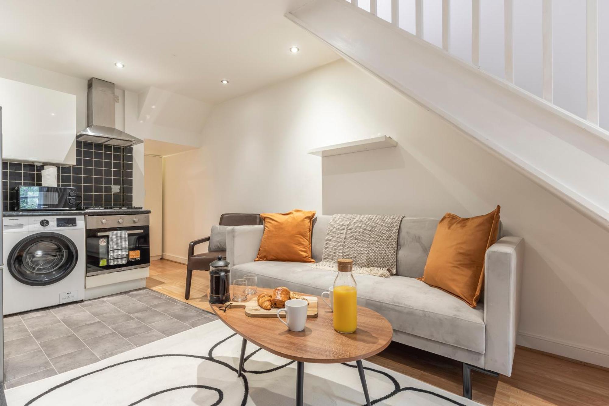 Stylish 2 Bed North * Londen