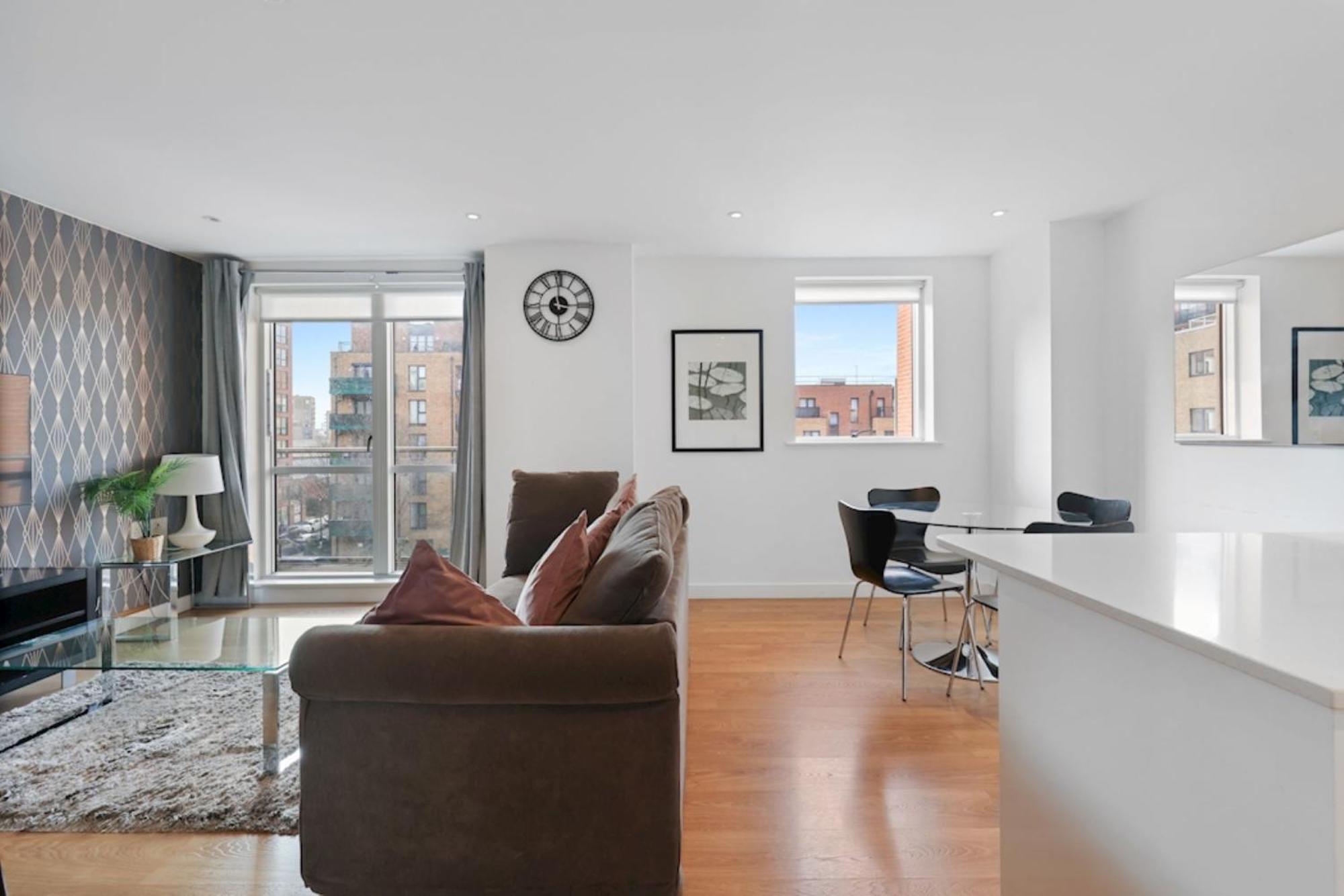 East Side Wharf 2 Bed Apartment London