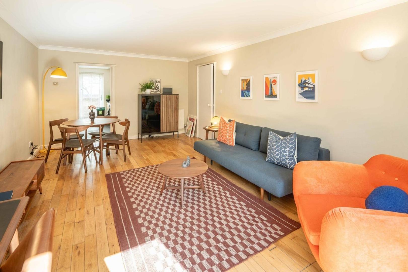 Apartment Serene Garden Flat - Steps From Tower Bridge *