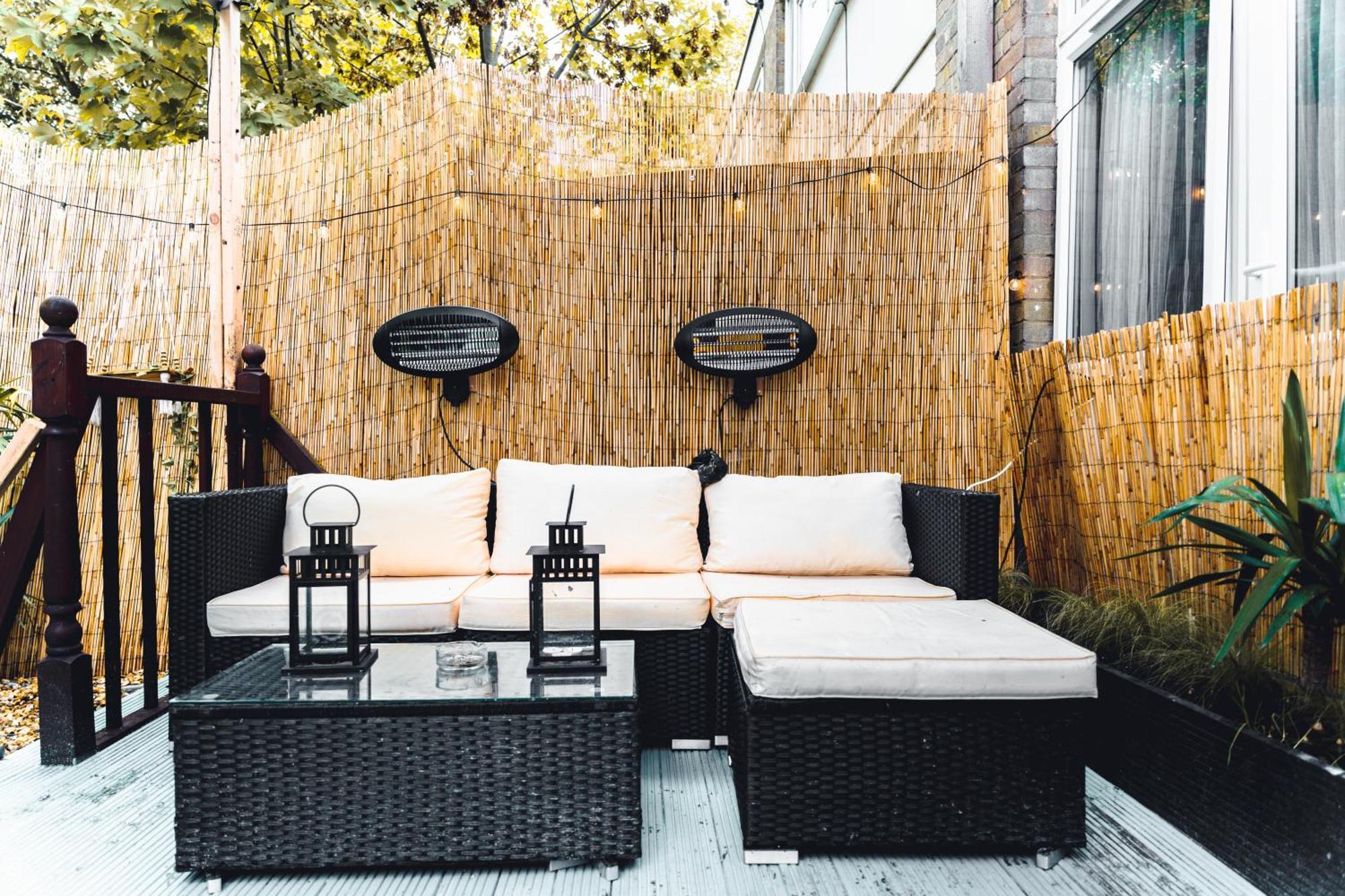 Ferienhaus Relaxhaus! 3br Garden Retreat With 2 Saunas, Hot Tub And Cinema