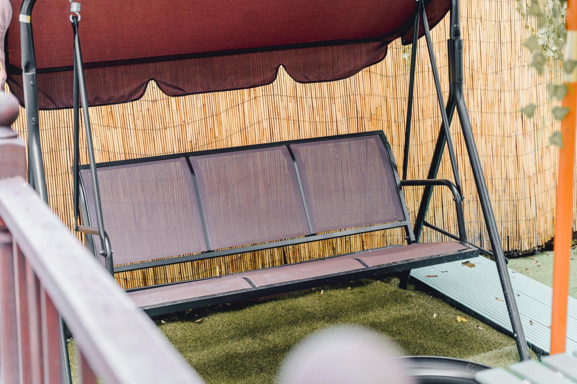 Ferienhaus Relaxhaus! 3br Garden Retreat With 2 Saunas, Hot Tub And Cinema London