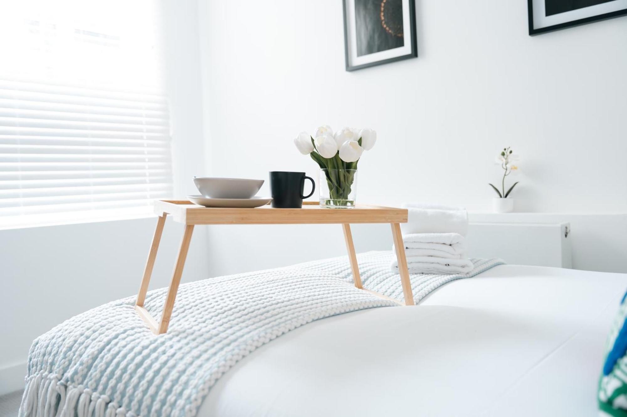 Modern 1-bedroom Retreat In Trendy Clerkenwell Apartment *
