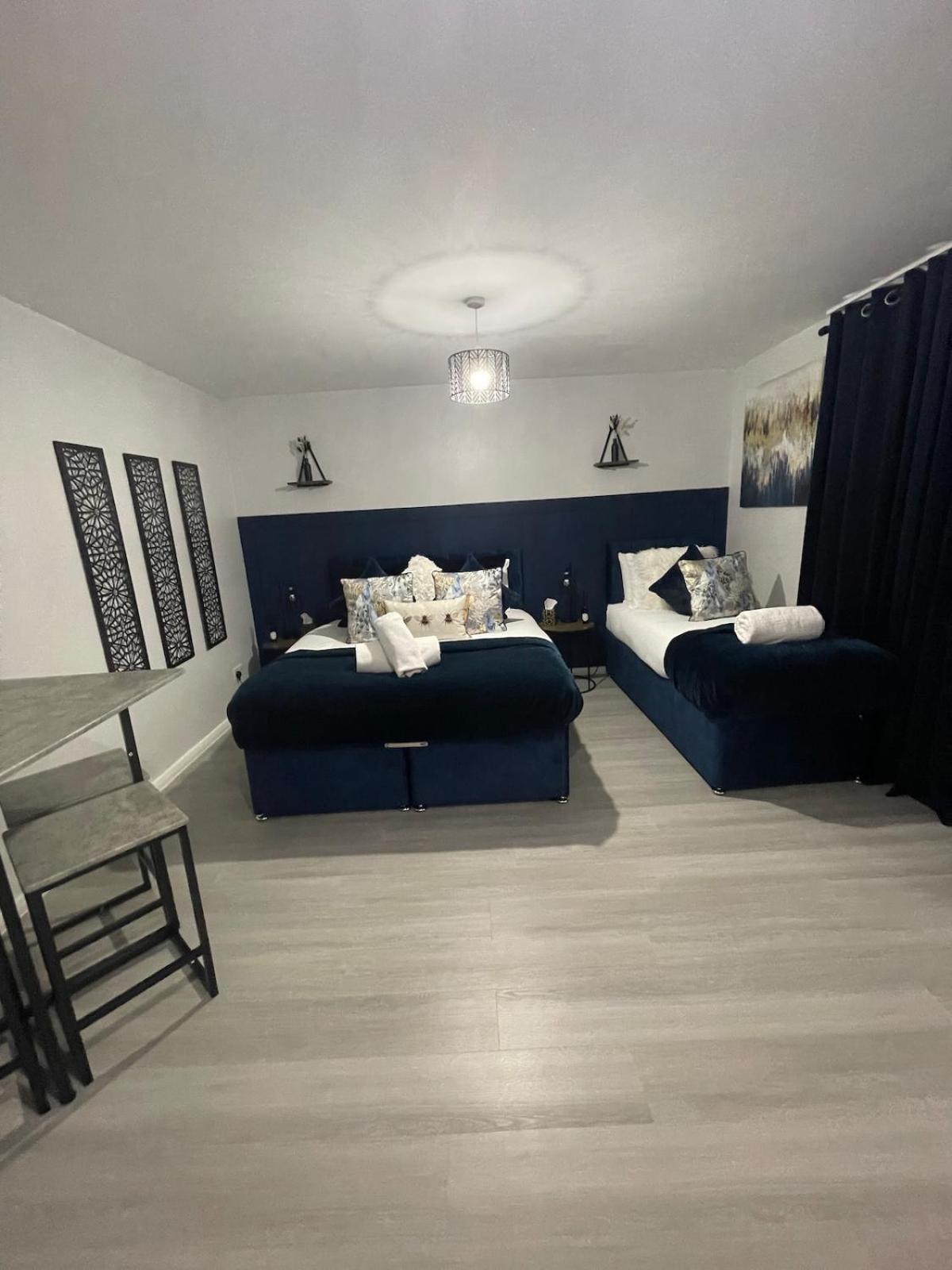 Luxurious & Spacious 3-br Free Parking Balcony Lejlighed *