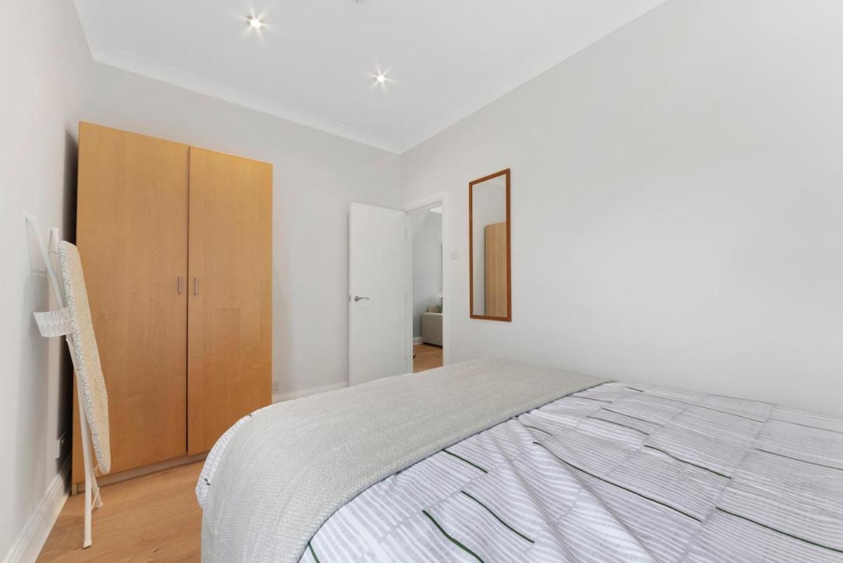 Lejlighed New Loft Style 2 Bed Maida Vale Sleeps 6 People