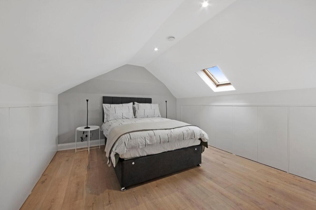 New Loft Style 2 Bed Maida Vale Sleeps 6 People Appartement