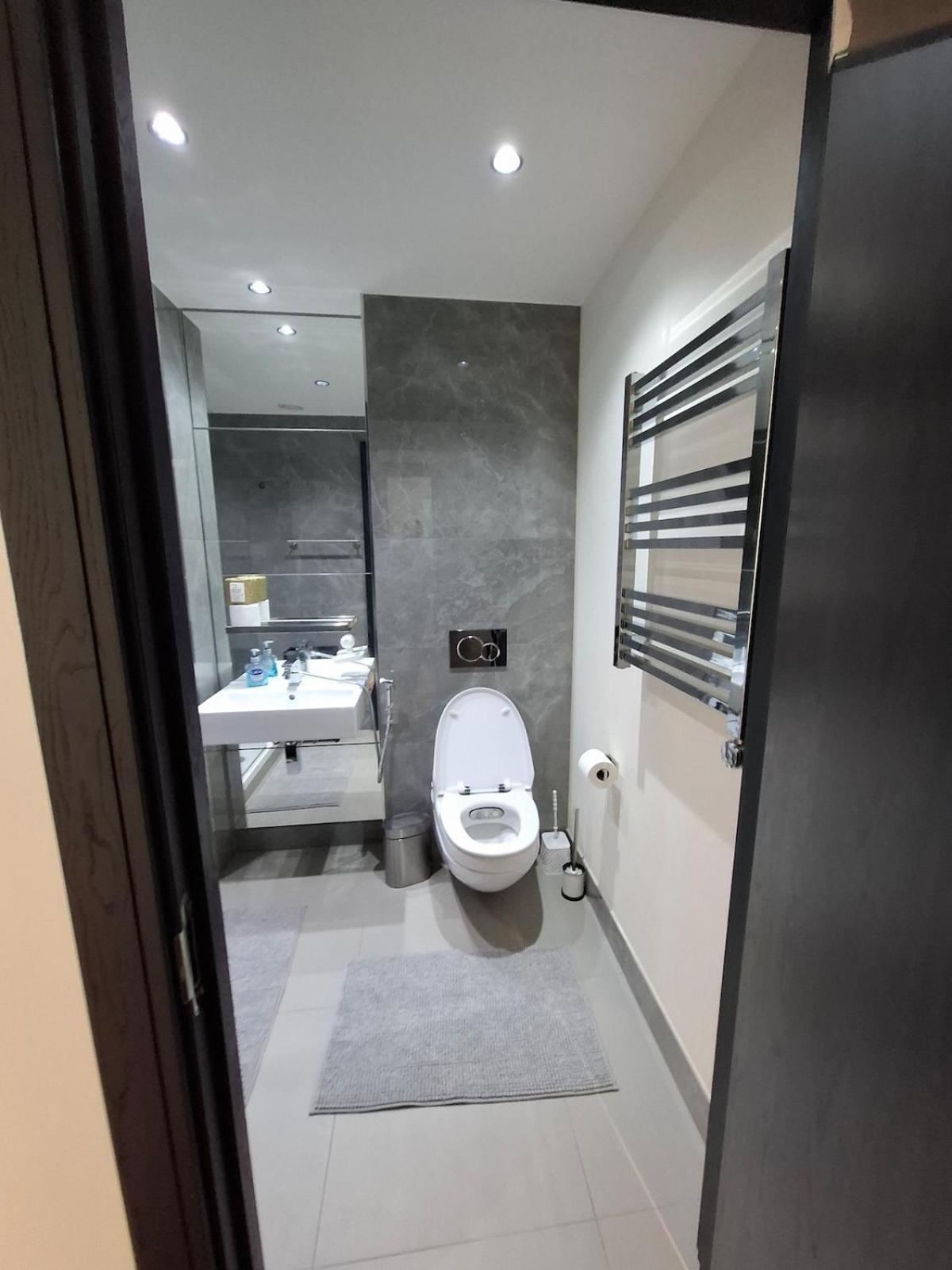 Luxury 2-bed Flat In Chelsea - Battersea Apartment