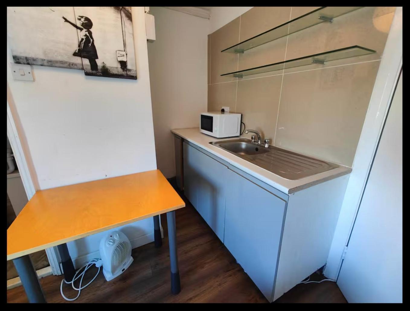 Affittacamere R15 Deluxe Ensuite, Kitchenette Londra
