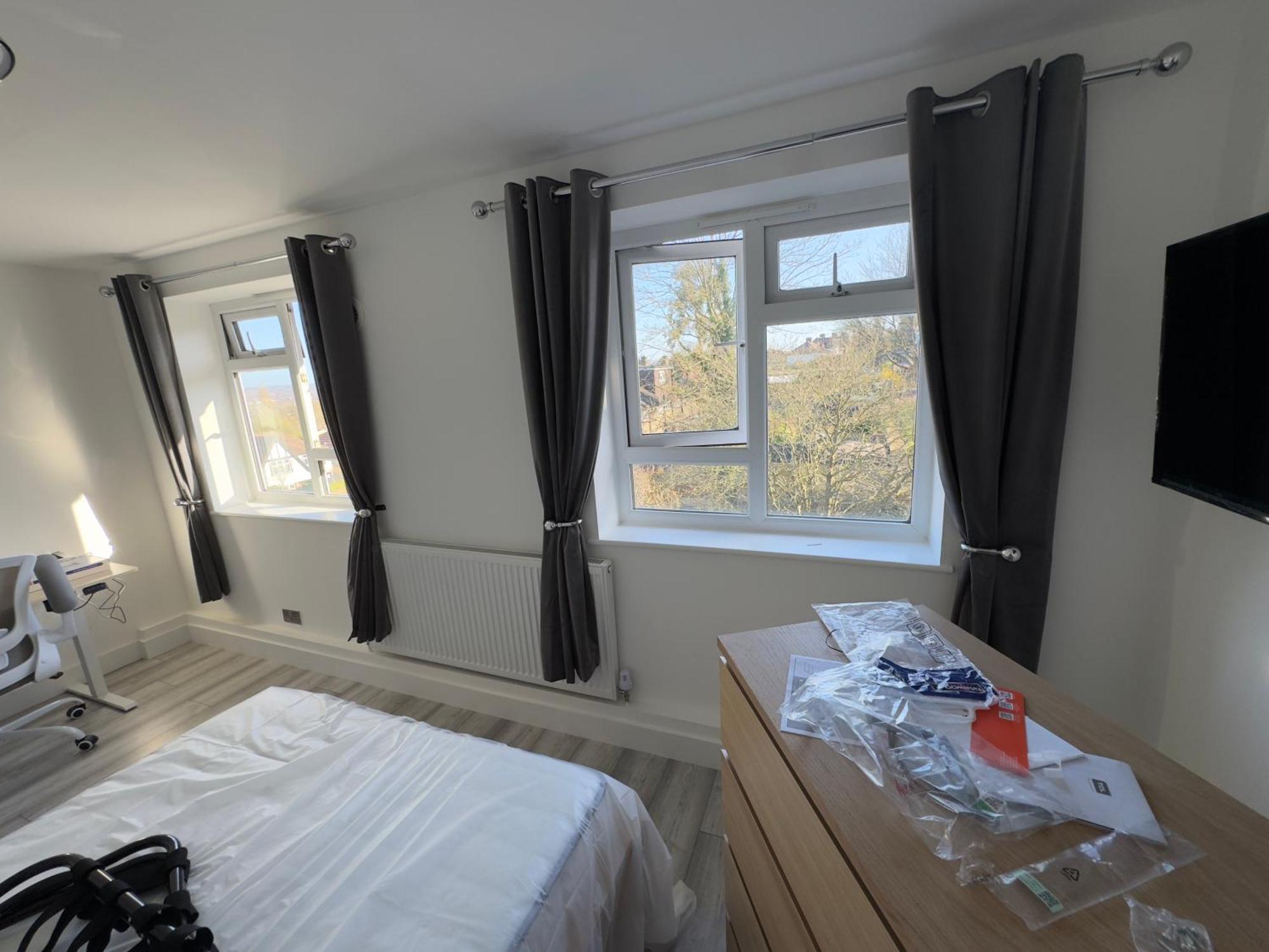 Stylish 2br, Fast Wifi With Balcony Apartment