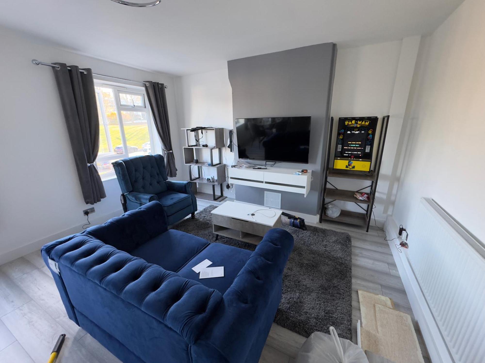 Stylish 2br, Fast Wifi With Balcony * London