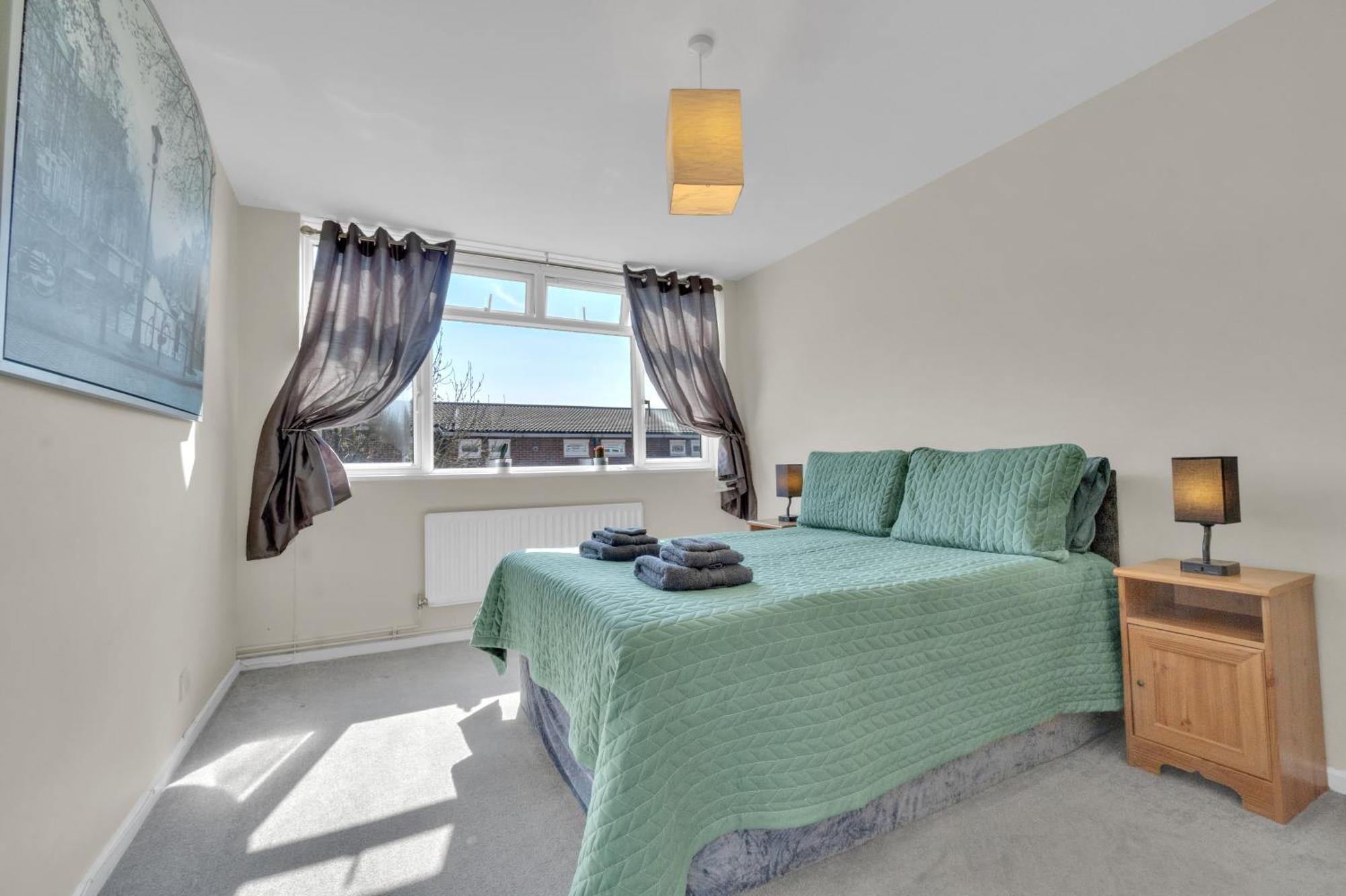 Cosy 5-bedroom Flat With Terrace In Wimbledon *
