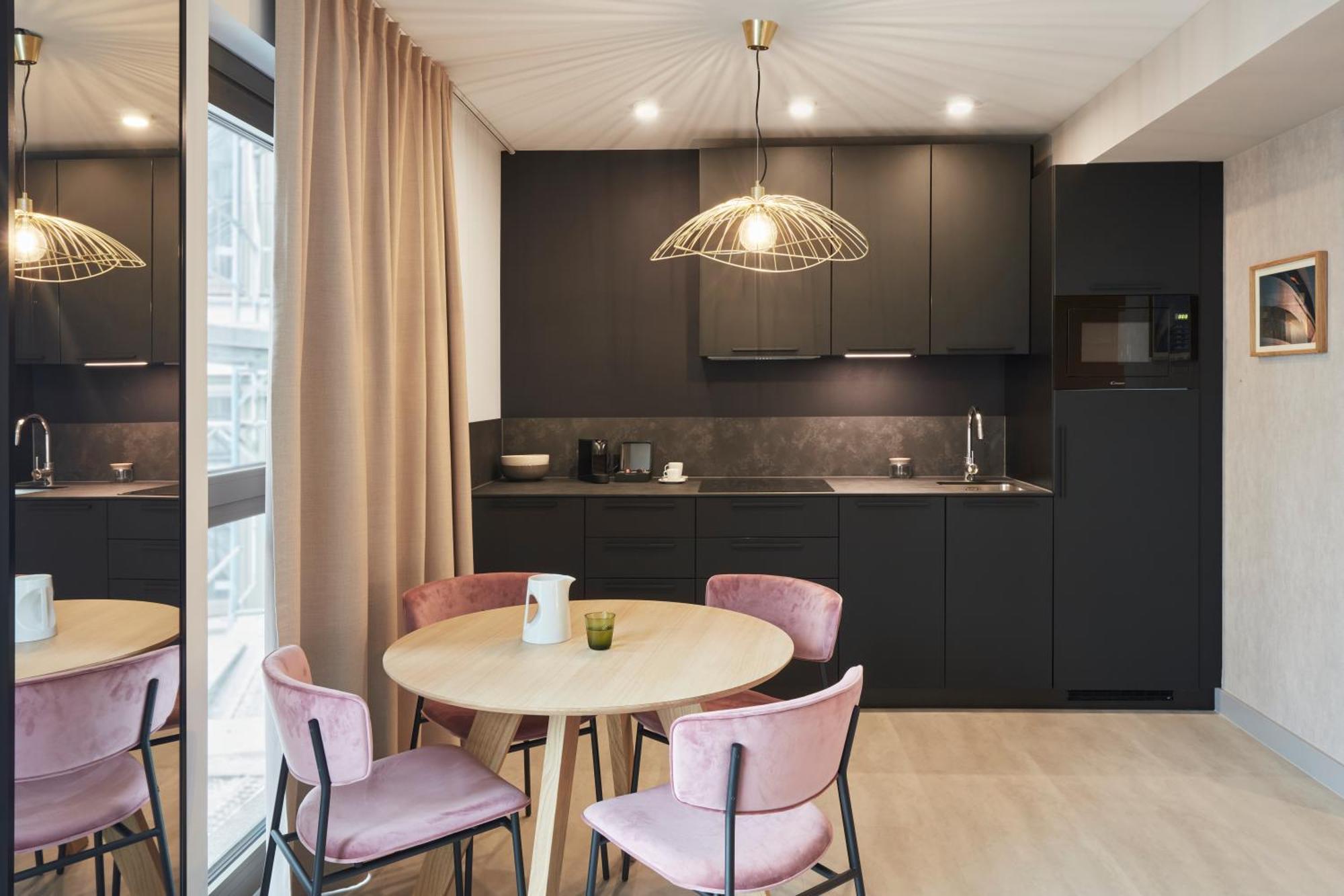 Adagio East 4* London