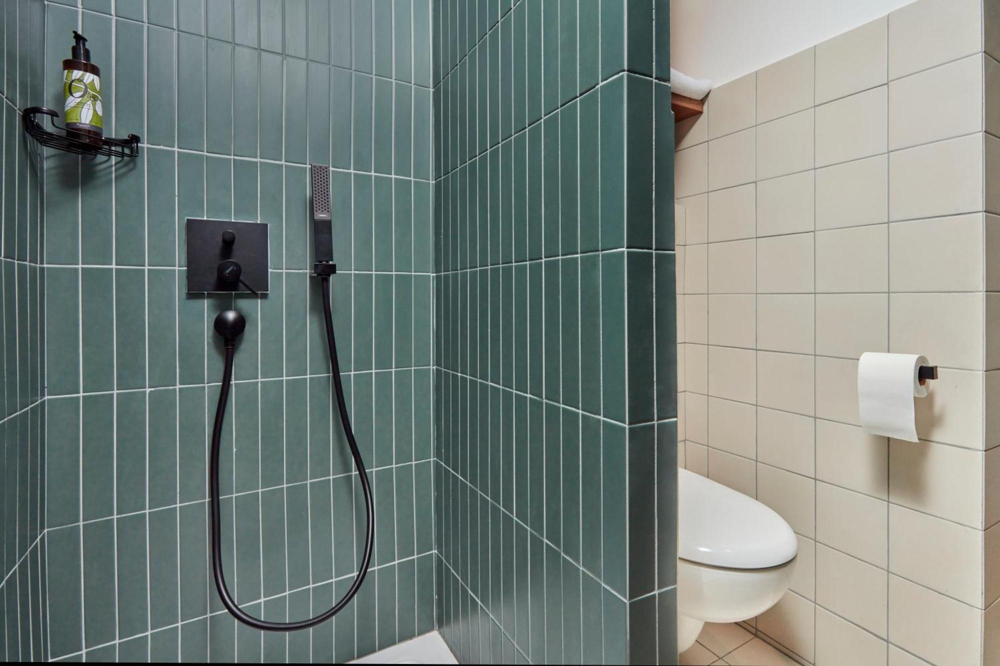 Adagio East Hotel 4*