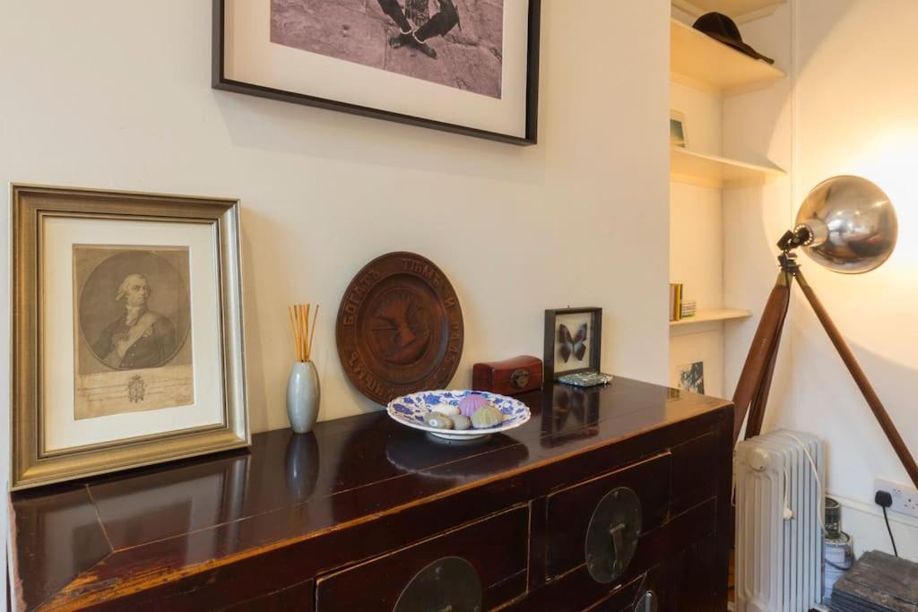 Apartment A Stylish Victorian In West