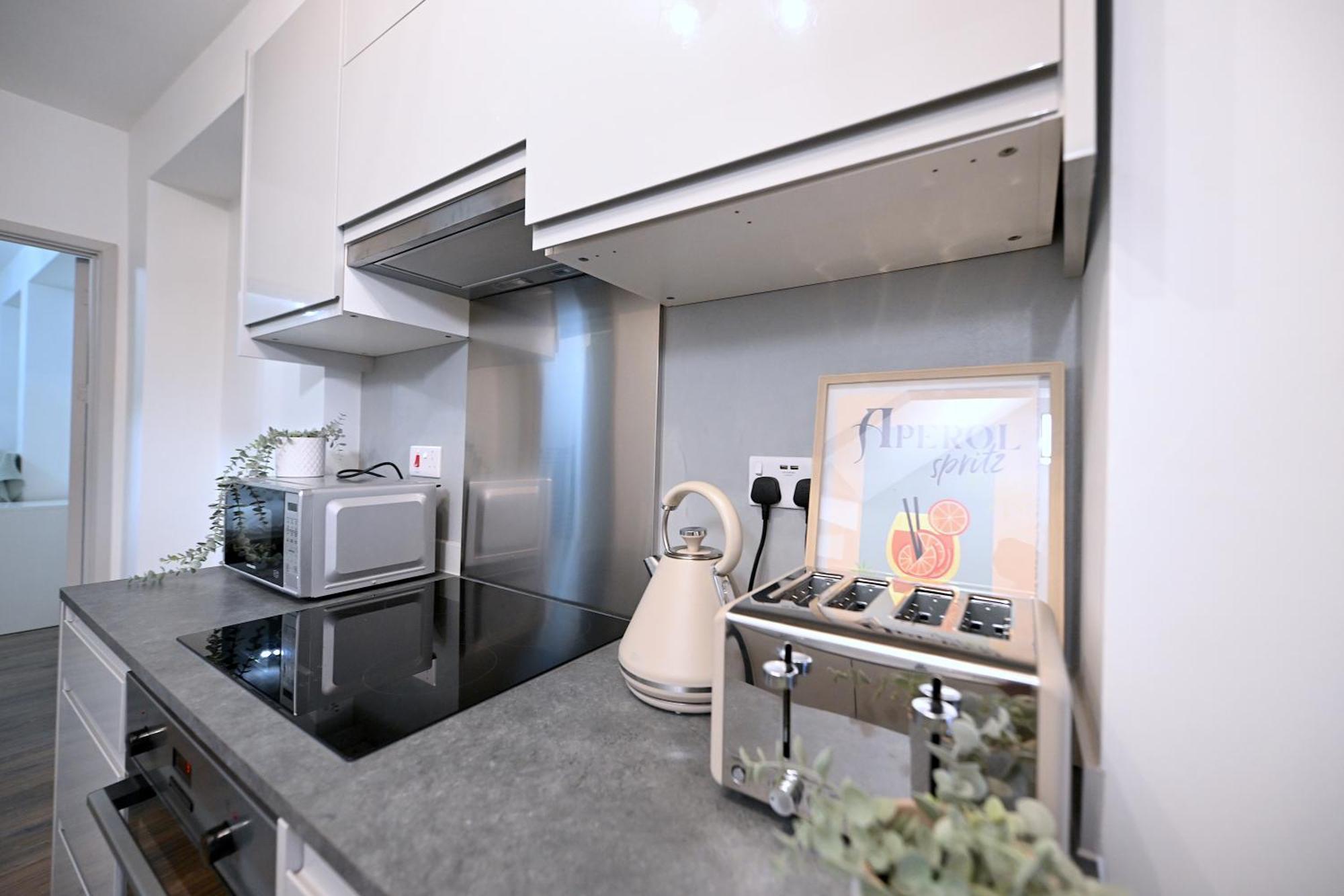 Fully Refurbed 2025 1 Minute To Old Street Station * Londra