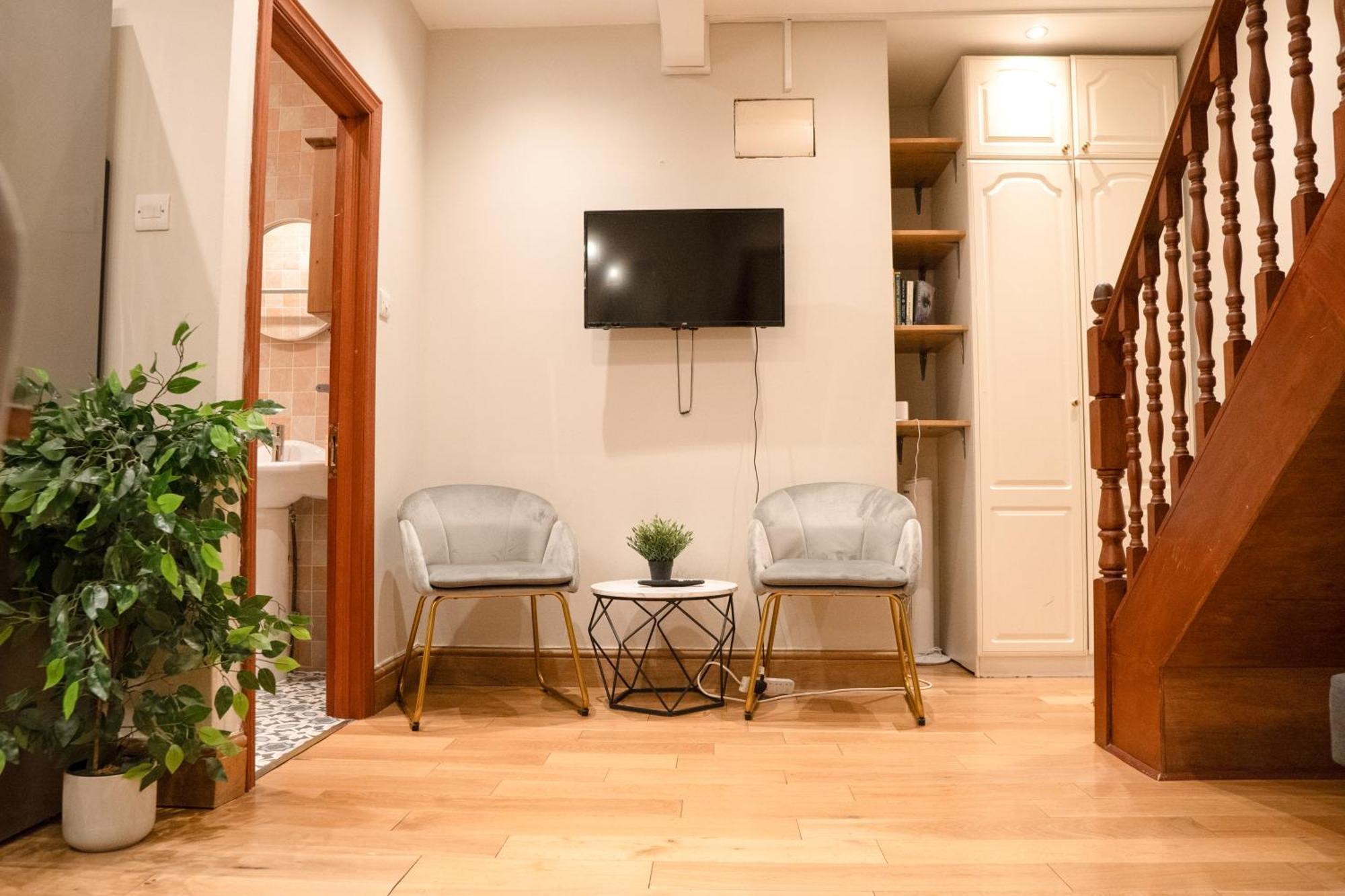 Imperial Earls Court Apartment *