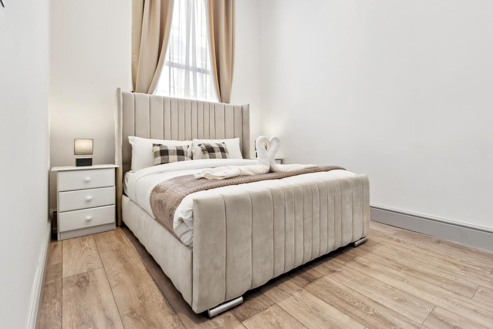 Appartement Minimalist Luxe 2br Designer Retreat In Prime Kensington For 6 Next To Station Harrods Londen