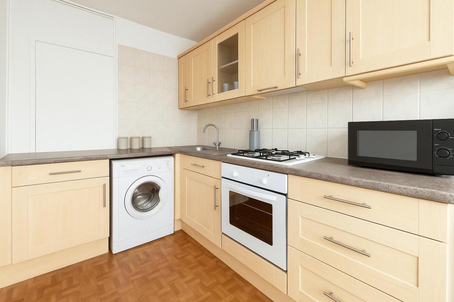Bright Flat - 10 Mins To Bridge & The Shard Apartment *