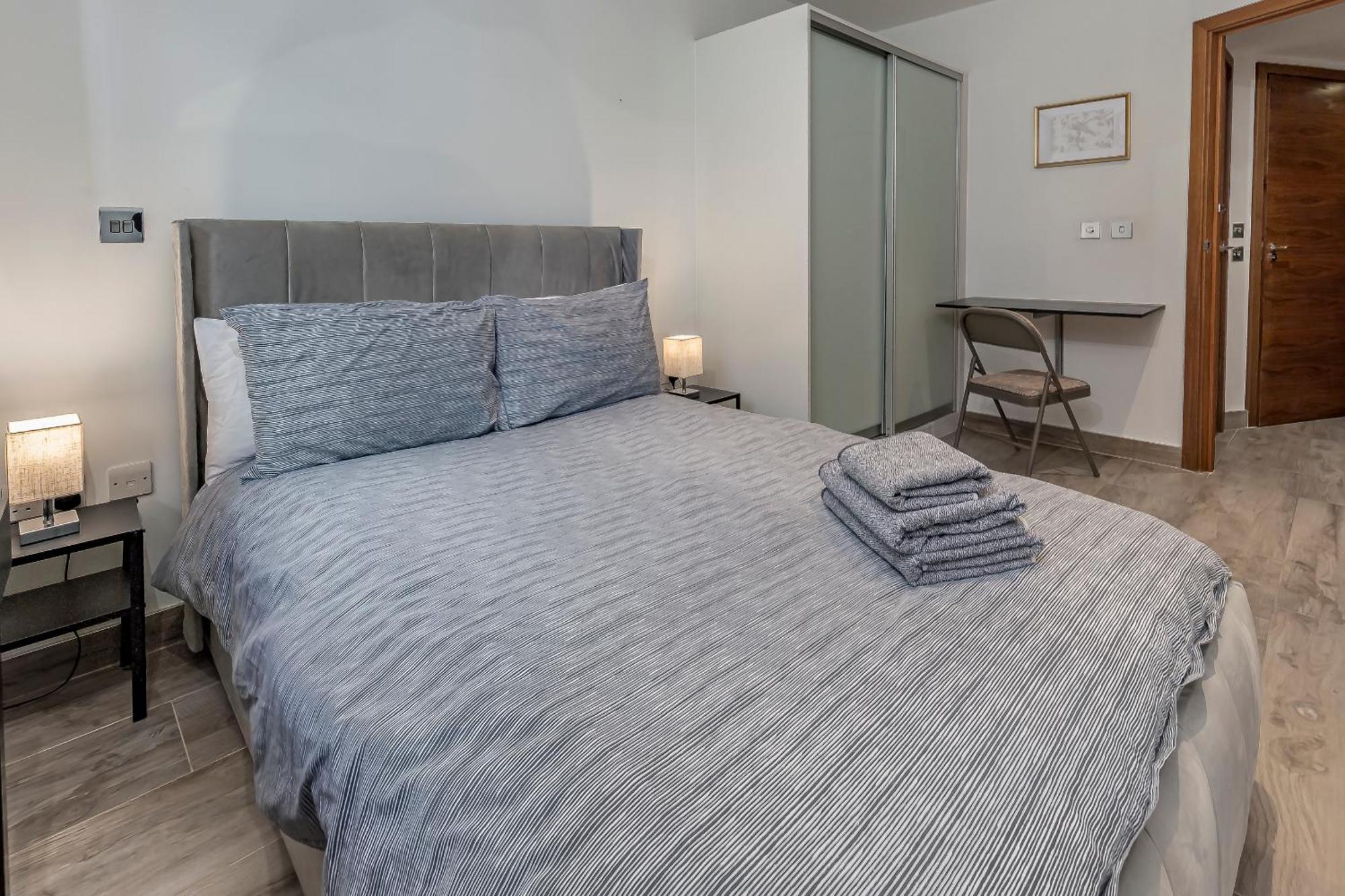 Cozy 1 Bedroom For 3 People