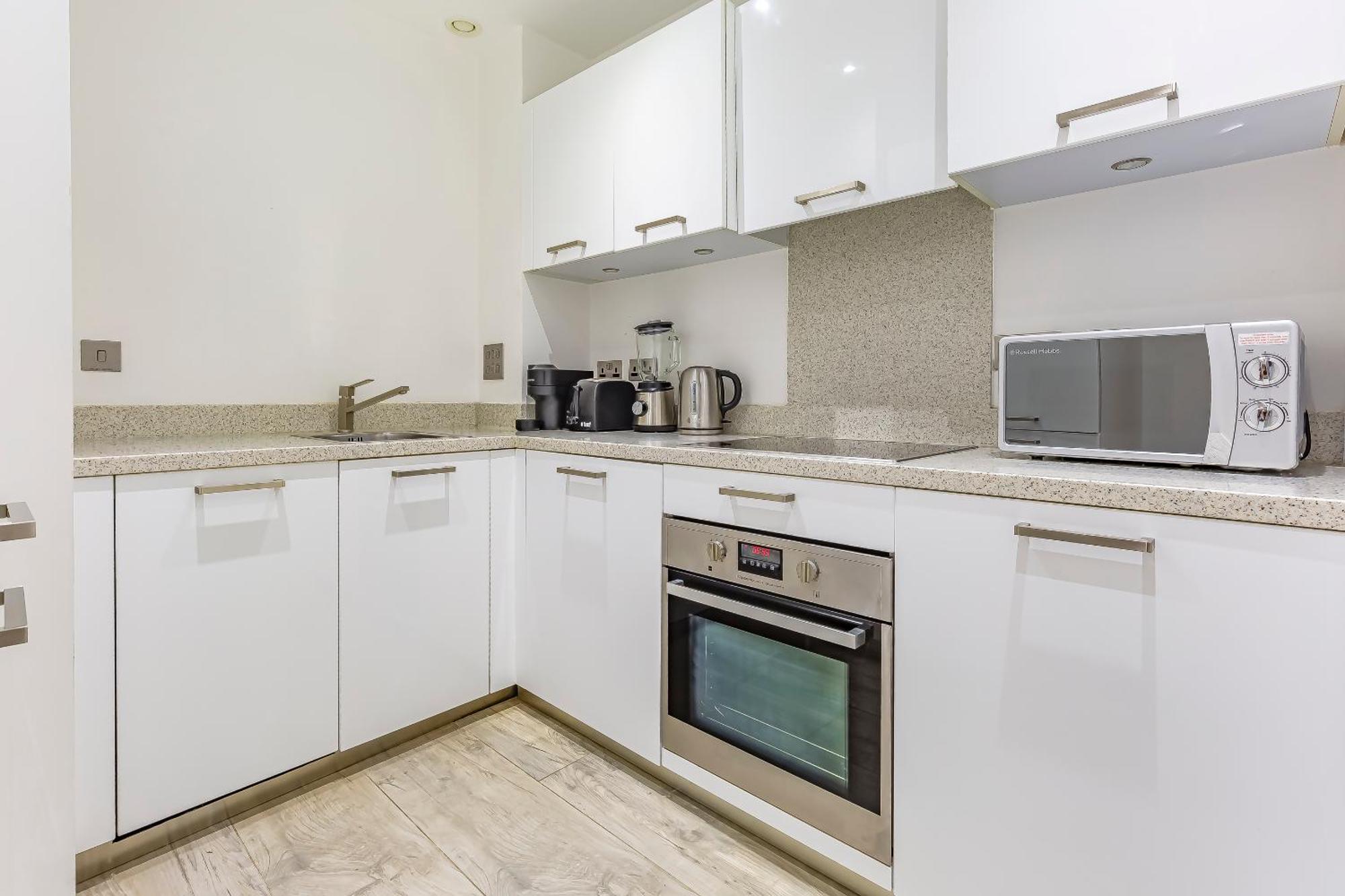 Apartment Cozy 1 Bedroom For 3 People London