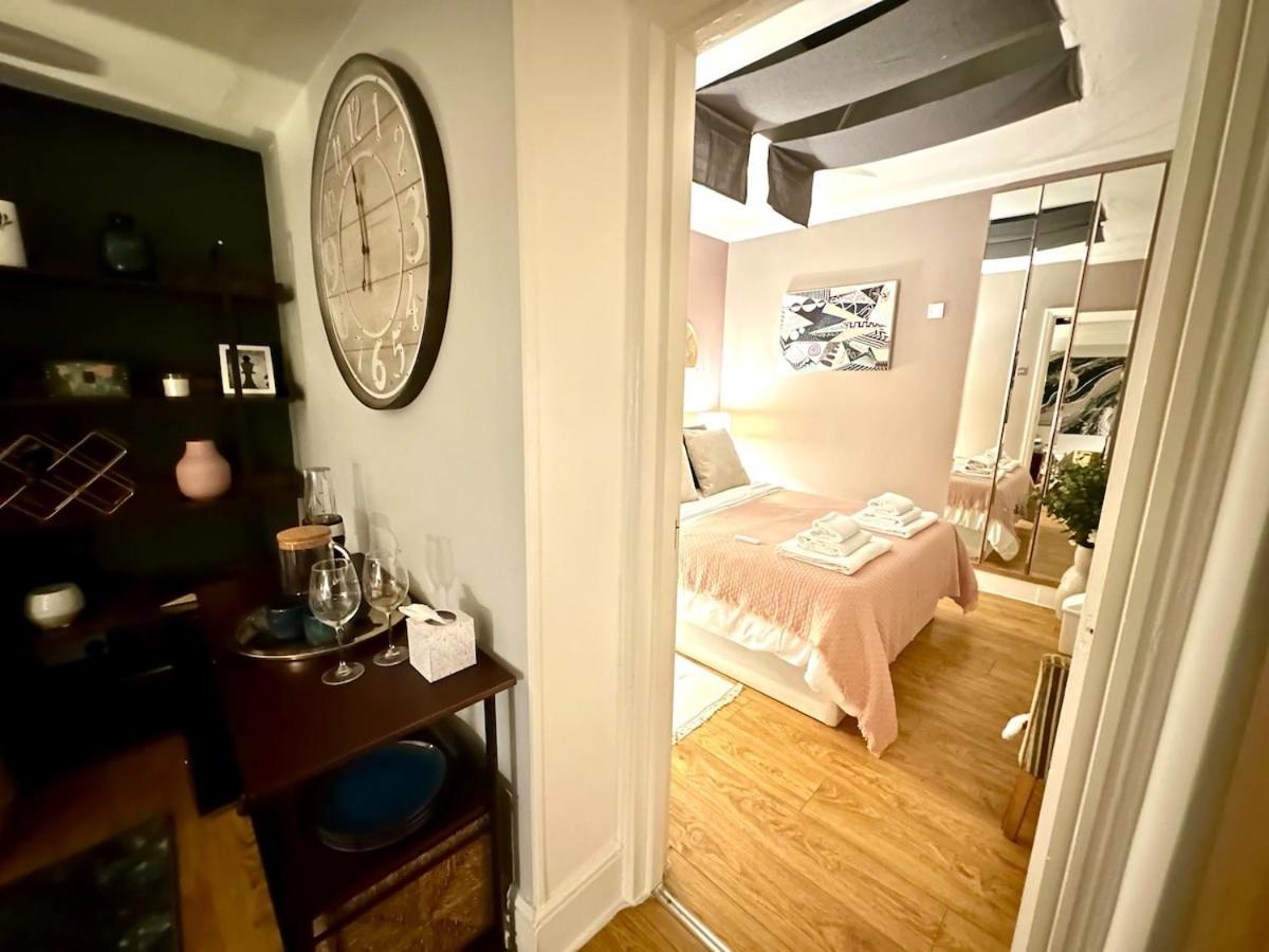 Stylish Unit, Heart Of Bayswater Apartment *