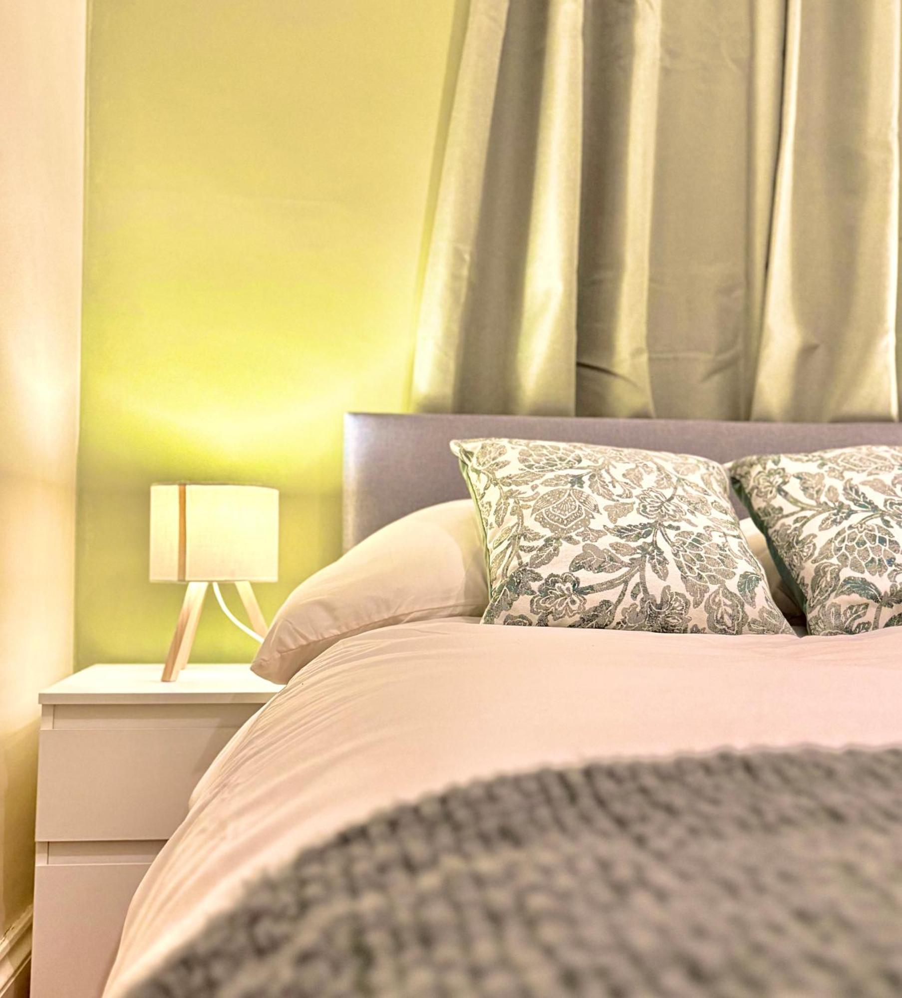 Apartment Cosy 2 Bed Next To Wembley Stadium *