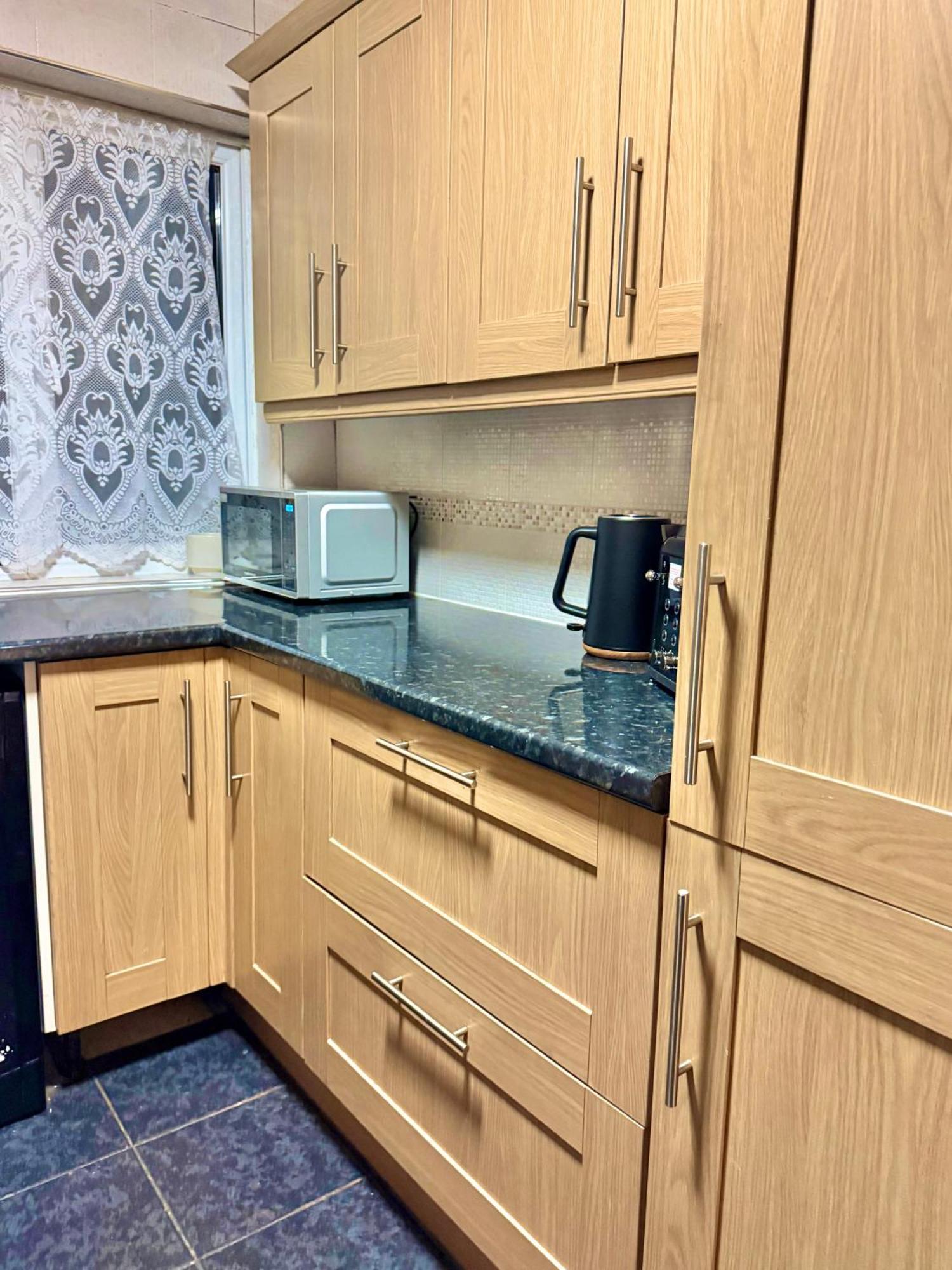 Cosy 2 Bed Next To Wembley Stadium *