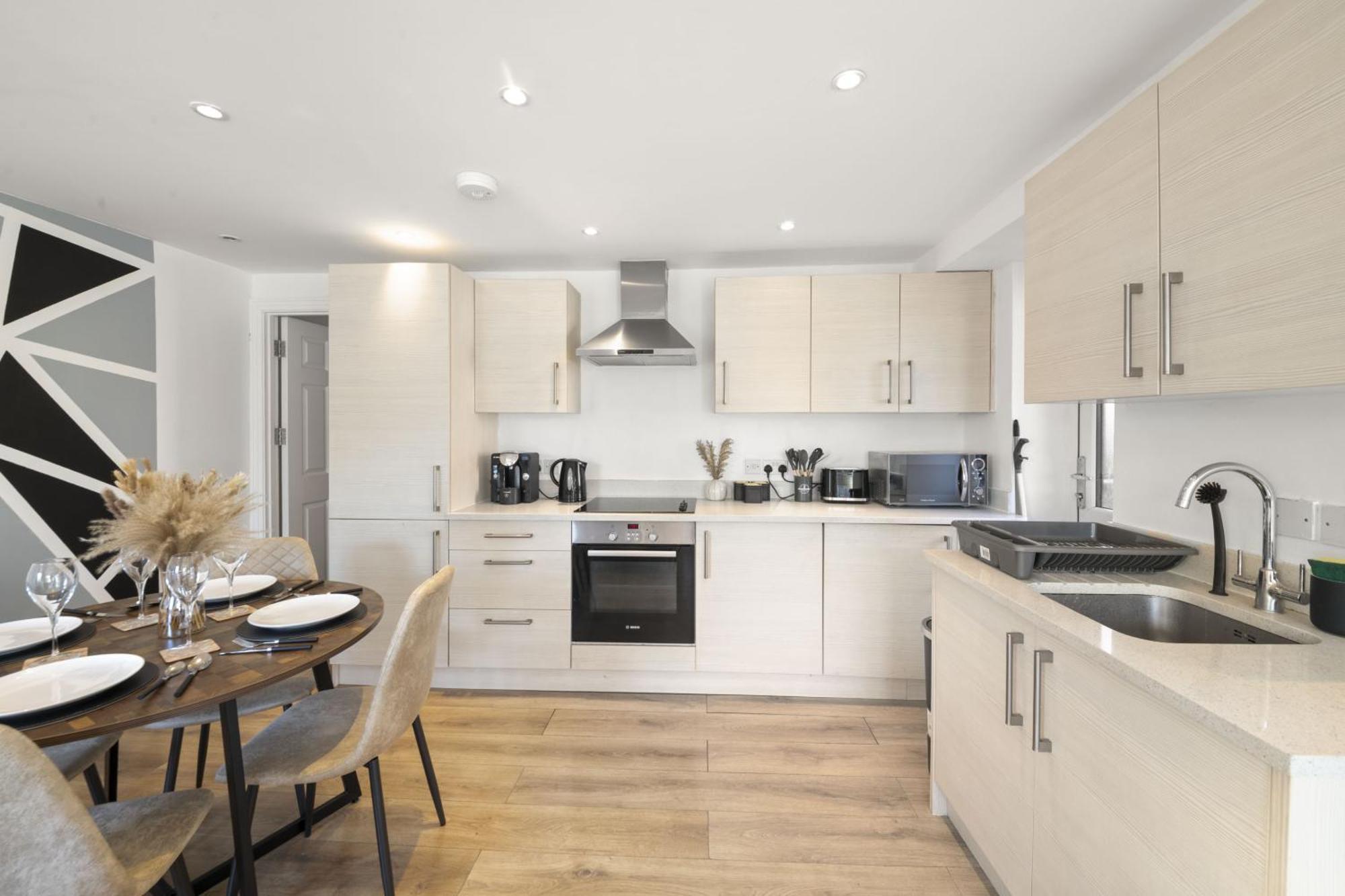 2-bed Wembley - Free Street Parking - Work Ideal Appartement