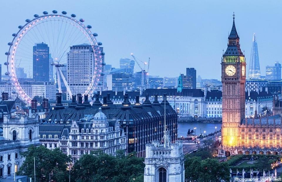 Luxury Covent Garden Duplex Floors 1 Bed 4pl London