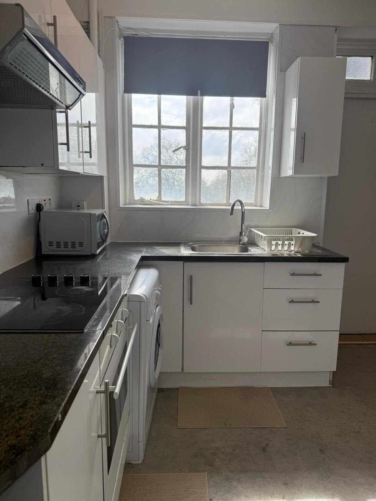 17gm-stylish 2 Bed Flat In Edgware Road Apartment London