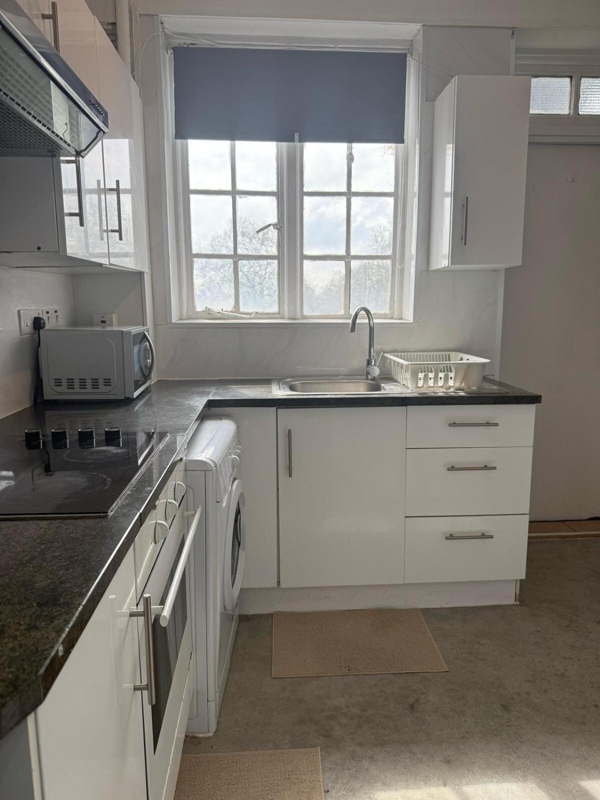 Apartment 17gm-stylish 2 Bed Flat In Edgware Road *