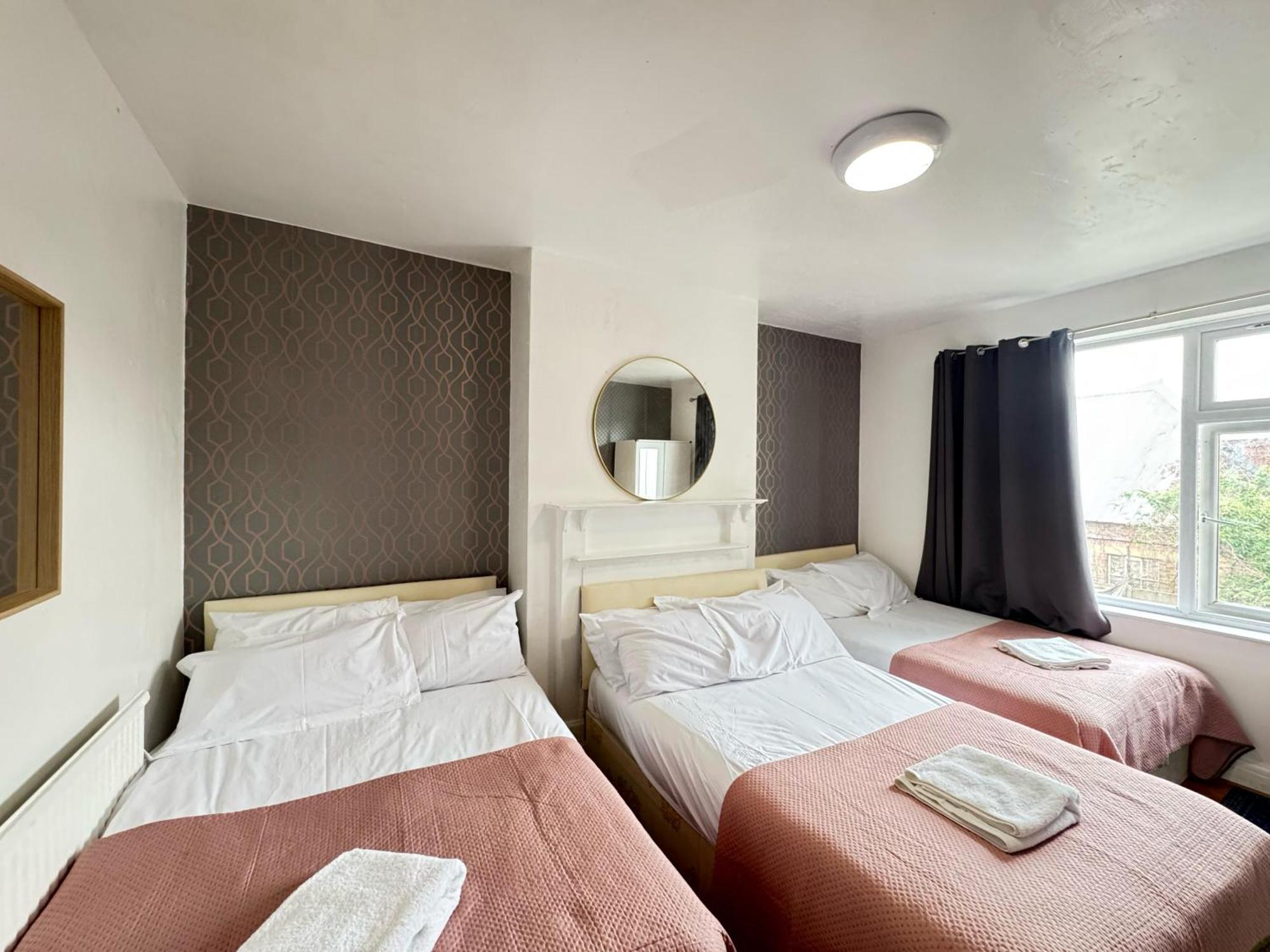 Hotel Denzile London